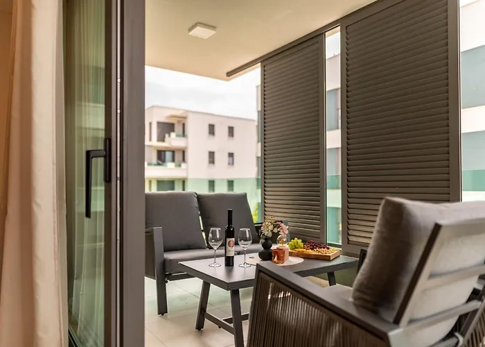 Z&z Apartament *